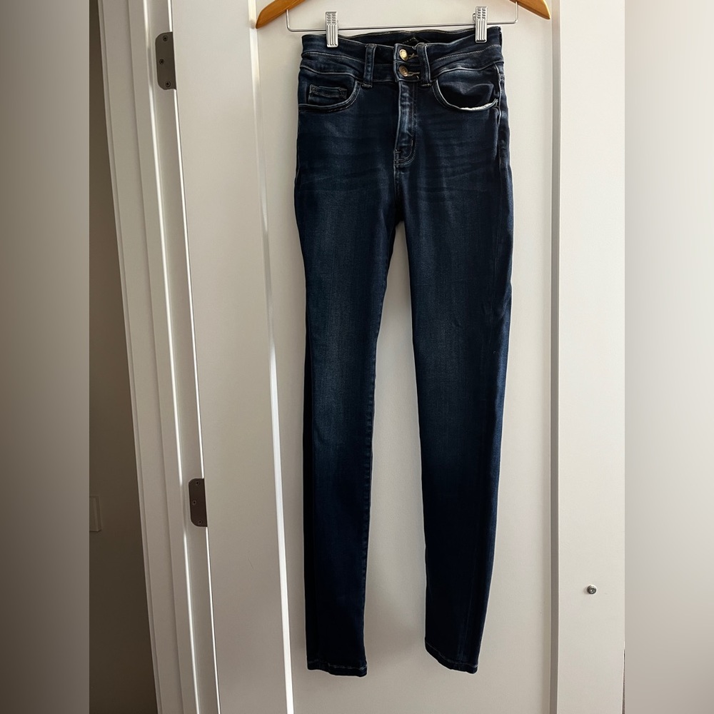 Flying Monkey jeans size 24